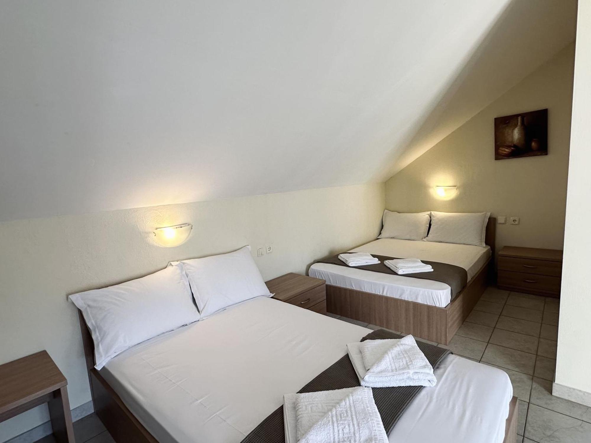 Anna Rooms Vrasná 객실 사진